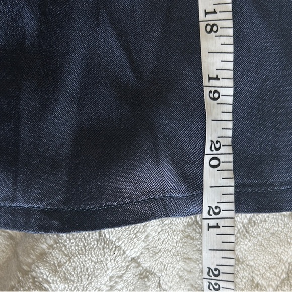 Auguste the Label Blue Silky Button Down Blouse Size 4 - Picture 5 of 7